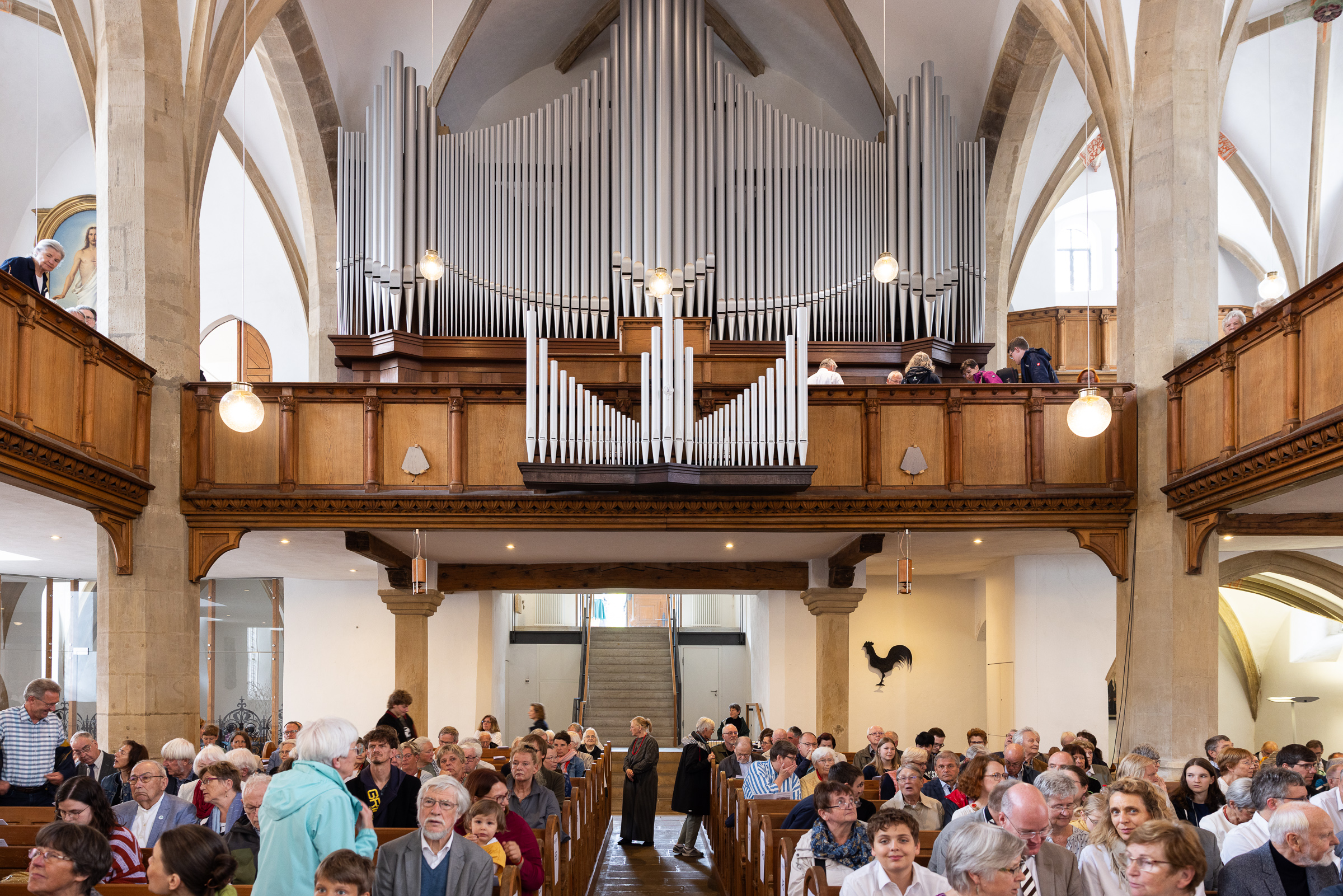 Feierliche Weihe der neuen Porzellanorgel in der Frauenkirche Me