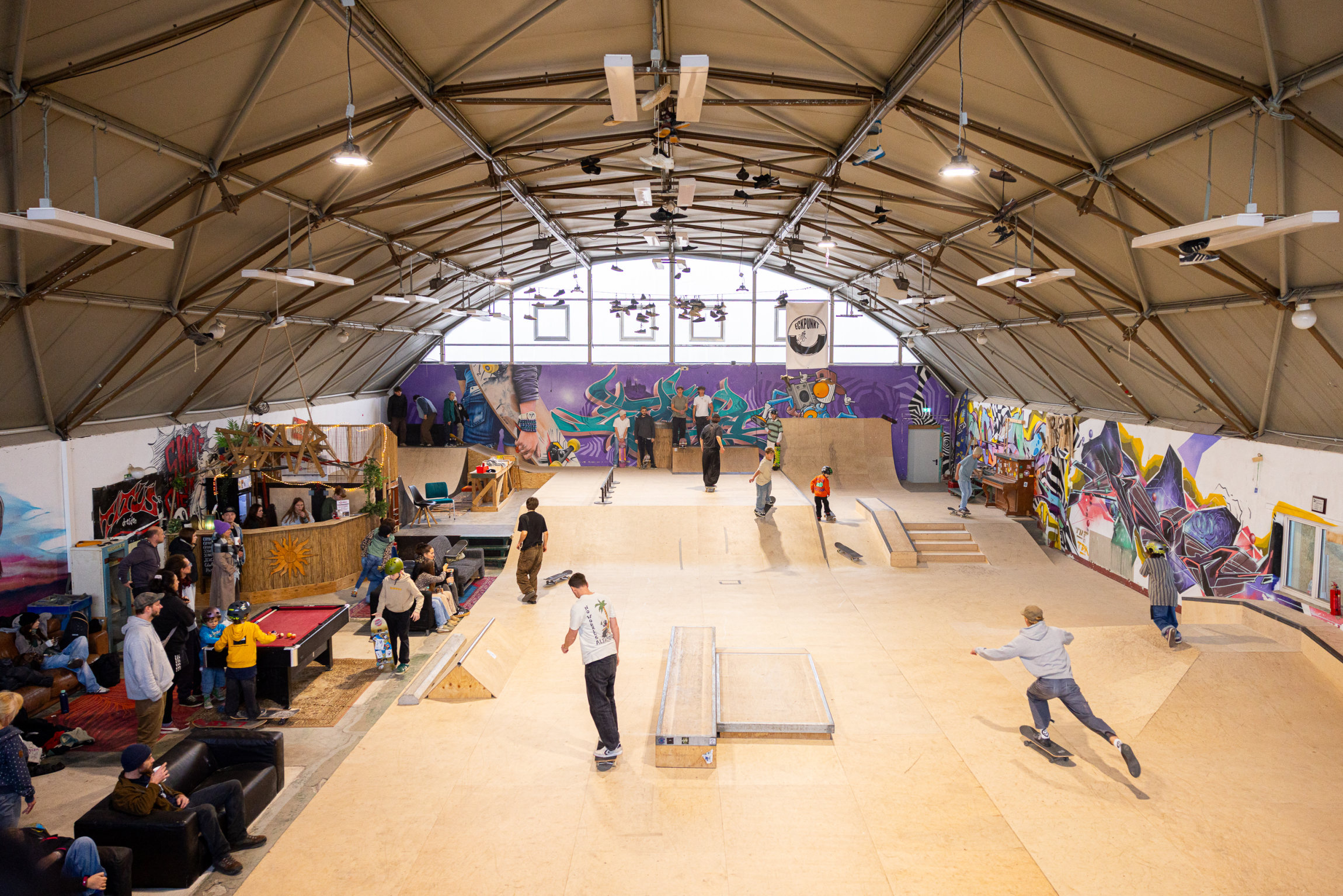 Eröffnung der Skaterhalle